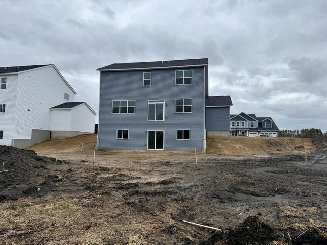 1667 Meadows Drive, East Bethel, MN 55011