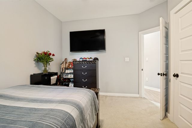 700 E Hickory Street, Kaufman, TX 75142
