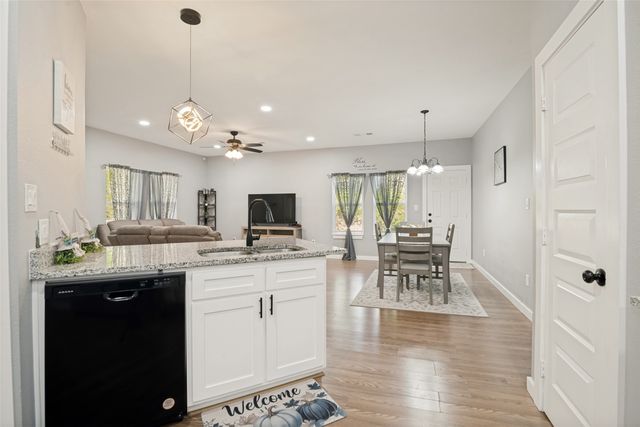700 E Hickory Street, Kaufman, TX 75142