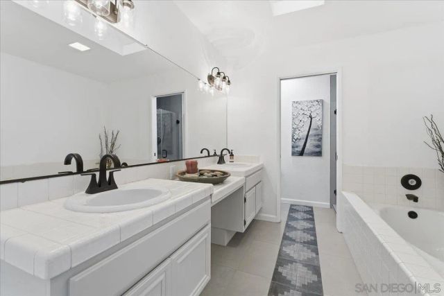 12141 Iron View Row, San Diego, CA 92128