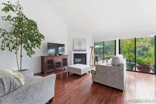 12141 Iron View Row, San Diego, CA 92128