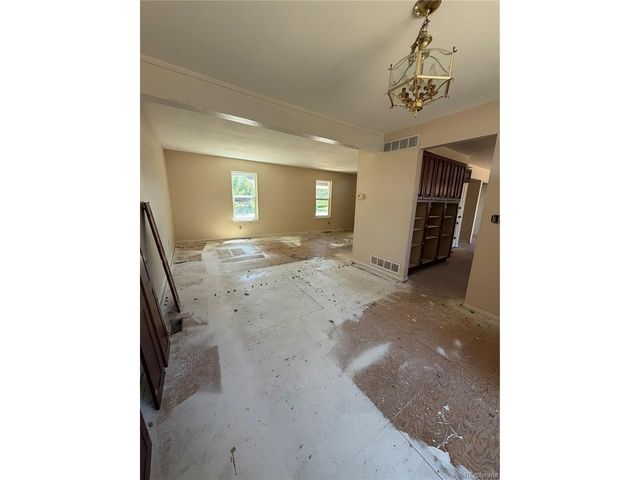 5105 S Uravan Pl, Aurora, CO 80015
