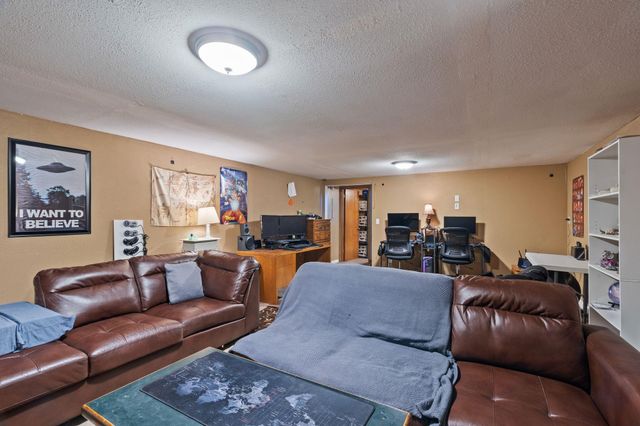 13013 E 22nd Ave, Spokane Valley, WA 99216