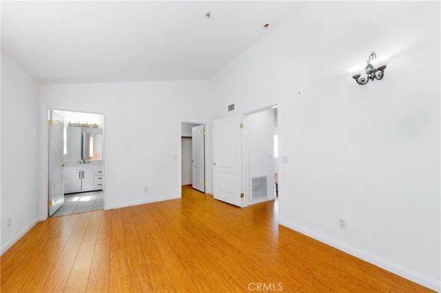 455 W Wilson 2, Glendale, CA 91203