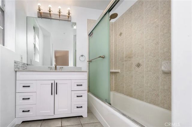 455 W Wilson 2, Glendale, CA 91203