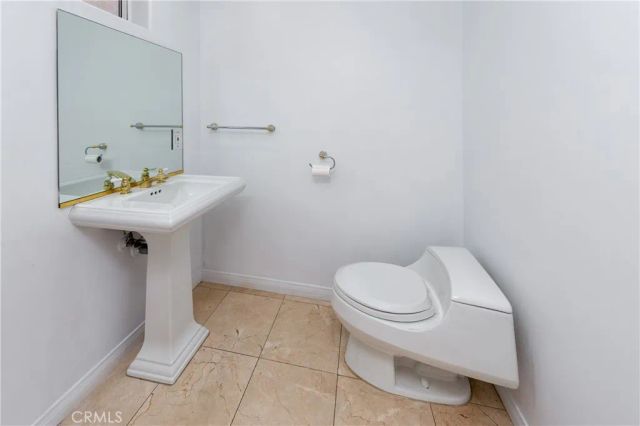 455 W Wilson 2, Glendale, CA 91203