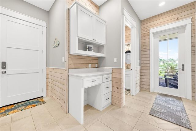 297 Hide Away Dr, Port Aransas, TX 78373