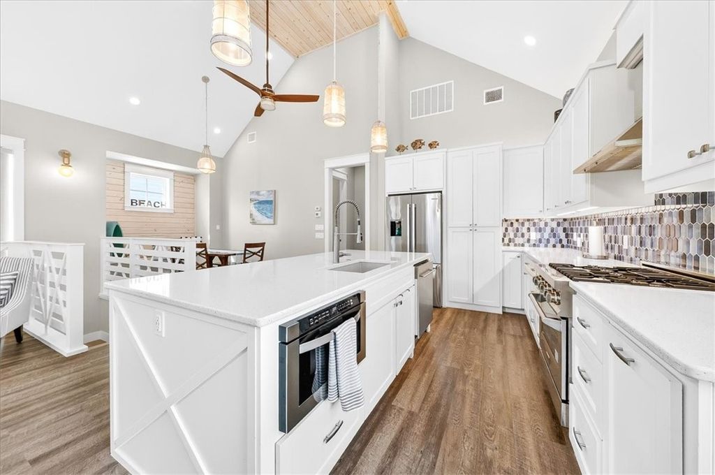 297 Hide Away Dr, Port Aransas, TX 78373 — photo 5