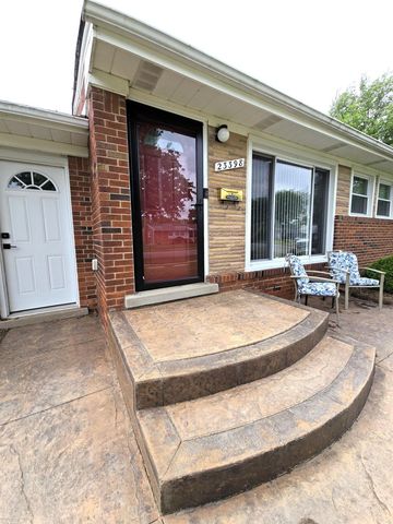 23398 Linne Drive, Clinton Township, MI 48035