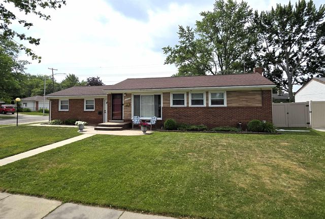 23398 Linne Drive, Clinton Township, MI 48035