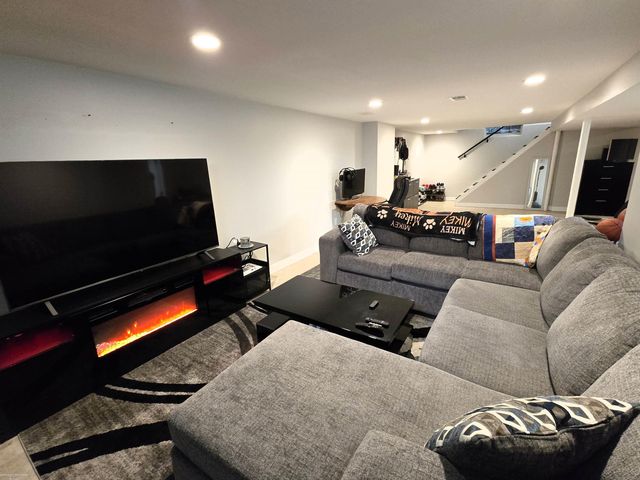 23398 Linne Drive, Clinton Township, MI 48035
