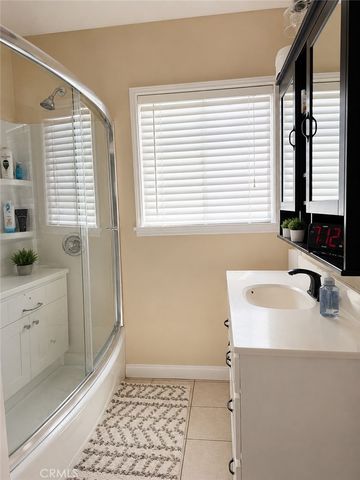 8811 Sparton, Arleta, CA 91331