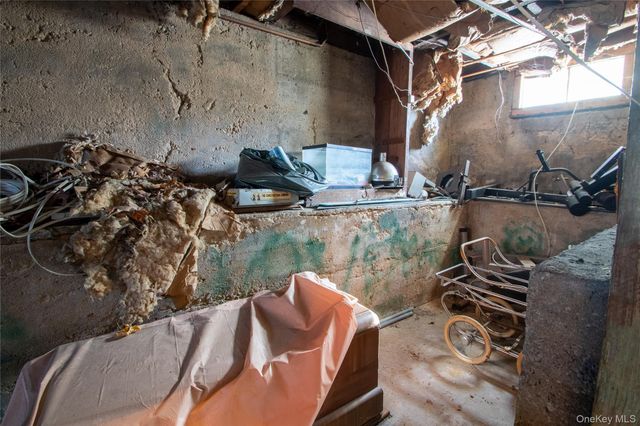 144 Carleton Avenue, Islip Terrace, NY 11752