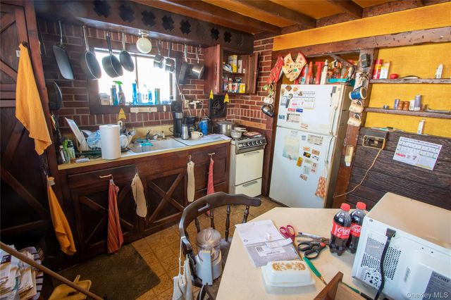 144 Carleton Avenue, Islip Terrace, NY 11752