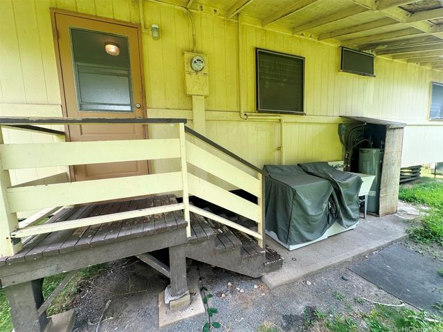 528 Oneawa Street, Kailua, HI 96734
