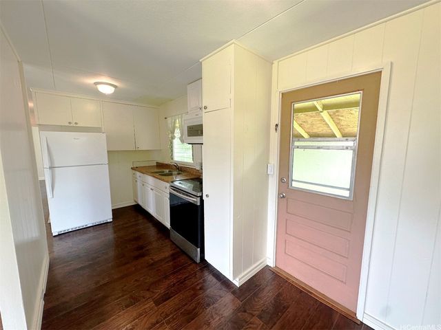 528 Oneawa Street, Kailua, HI 96734