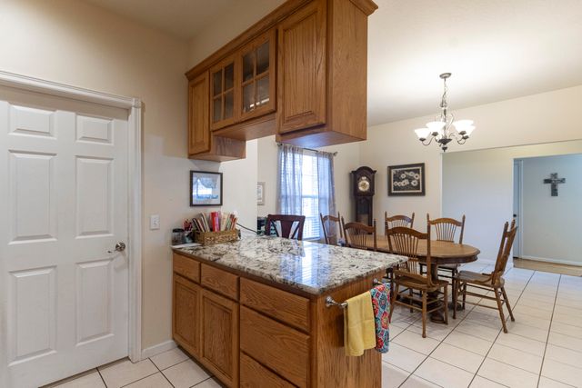 801 E 9th Street, Grove, OK 74344