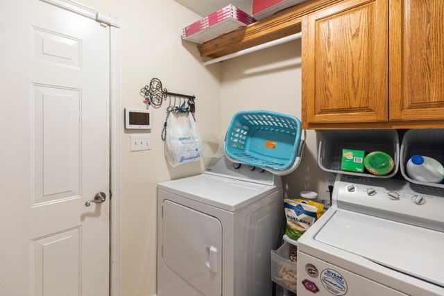 801 E 9th Street, Grove, OK 74344