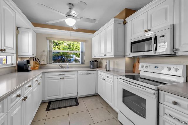 4704 INDEPENDENCE DRIVE 4704, Bradenton, FL 34210