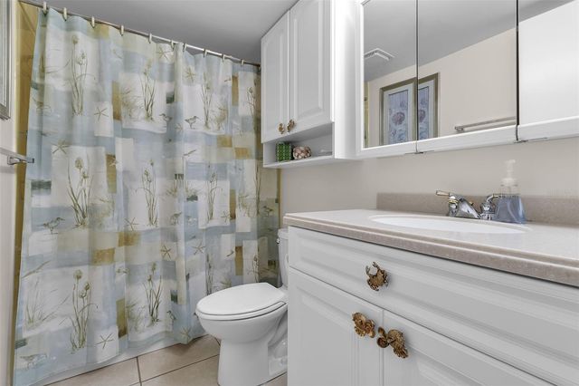 4704 INDEPENDENCE DRIVE 4704, Bradenton, FL 34210