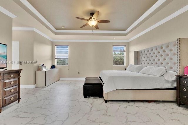 15465 SW 117th Street, Miami, FL 33196