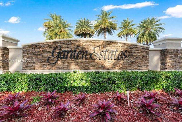 15465 SW 117th Street, Miami, FL 33196