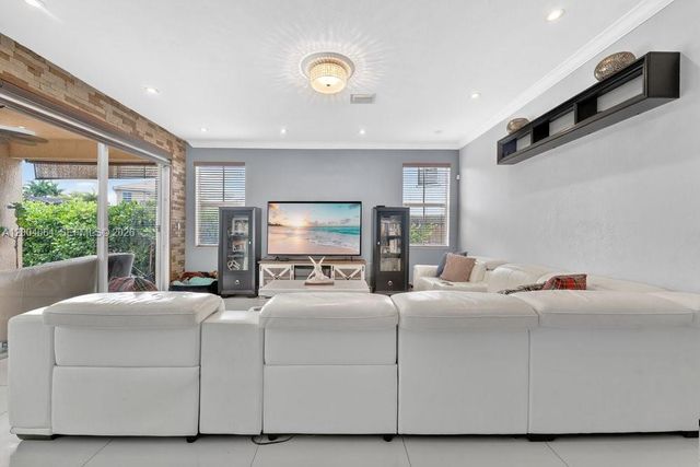 15465 SW 117th Street, Miami, FL 33196