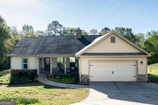 285 Mama B Drive, Danielsville, GA 30633