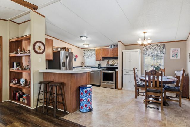 20711 Kingsley Drive, Chandler, TX 75758