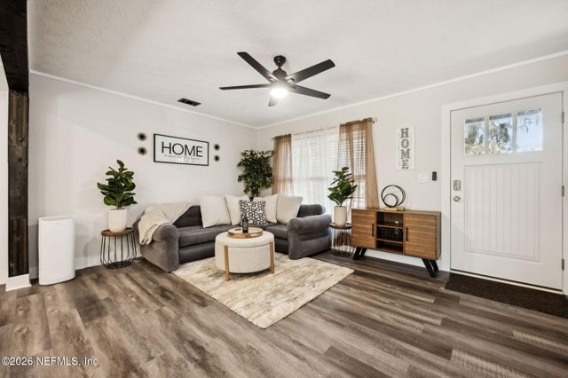 1010 N 15TH Street, Fernandina Beach, FL 32034