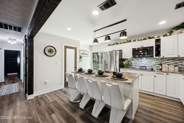 1010 N 15TH Street, Fernandina Beach, FL 32034