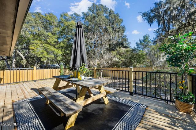 1010 N 15TH Street, Fernandina Beach, FL 32034