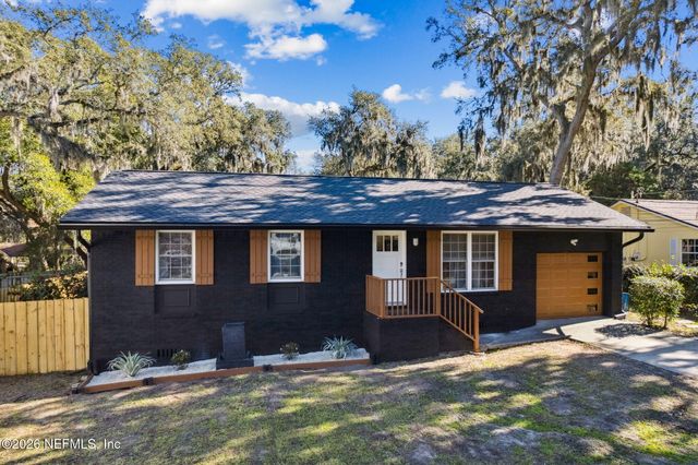 1010 N 15TH Street, Fernandina Beach, FL 32034