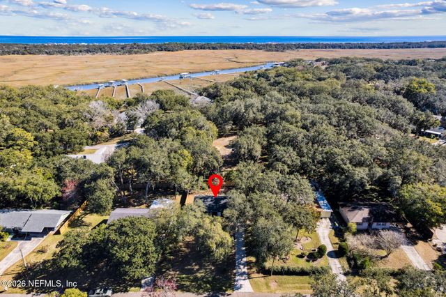 1010 N 15TH Street, Fernandina Beach, FL 32034