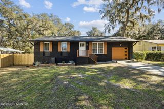 1010 N 15TH Street, Fernandina Beach, FL 32034