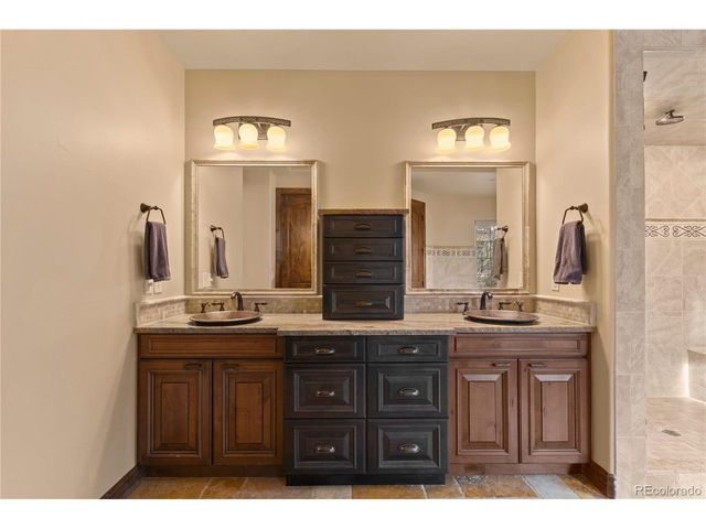 3725 Rocky View Pl, Castle Rock, CO 80108