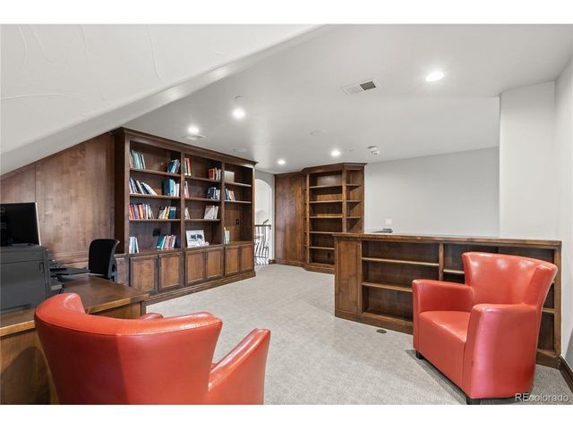 3725 Rocky View Pl, Castle Rock, CO 80108