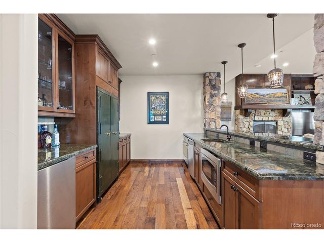 3725 Rocky View Pl, Castle Rock, CO 80108