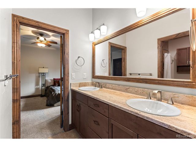 3725 Rocky View Pl, Castle Rock, CO 80108