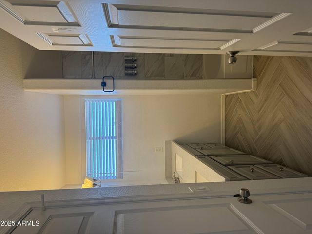 5437 W WAHALLA Lane, Glendale, AZ 85308