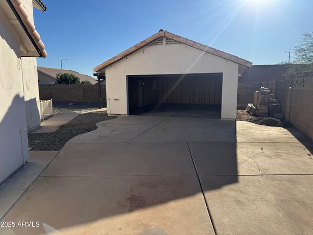 5437 W WAHALLA Lane, Glendale, AZ 85308
