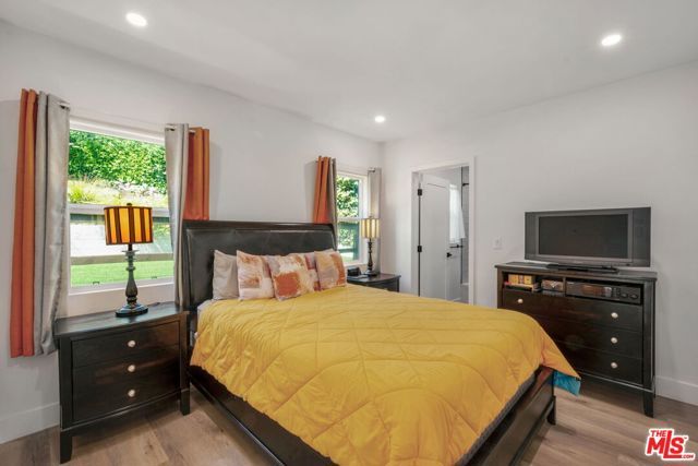 4261 Palmero Boulevard, Los Angeles, CA 90008