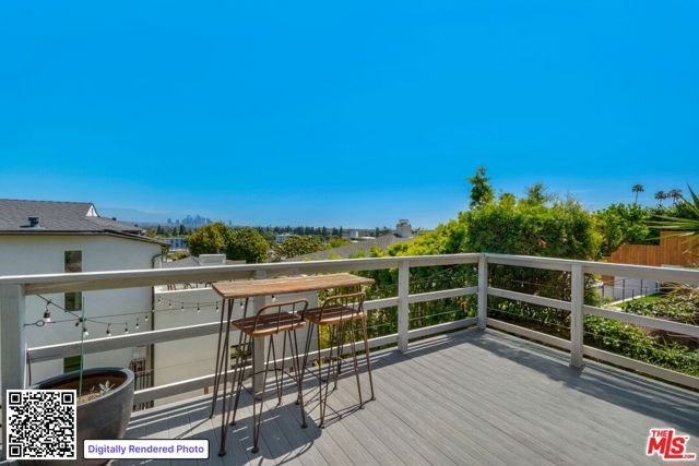 4261 Palmero Boulevard, Los Angeles, CA 90008