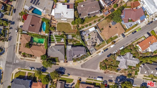 4261 Palmero Boulevard, Los Angeles, CA 90008