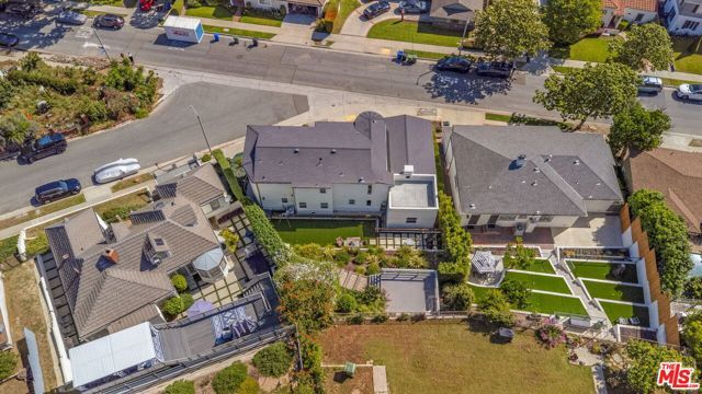 4261 Palmero Boulevard, Los Angeles, CA 90008