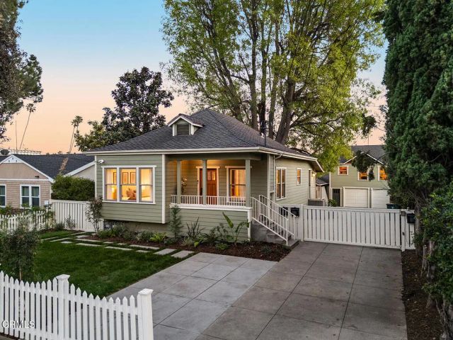 958 E Orange Grove Boulevard, Pasadena, CA 91104