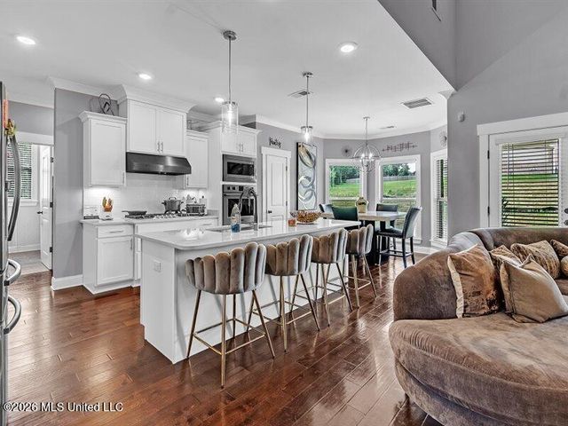 9963 Cypress Willow Cove, Olive Branch, MS 38654