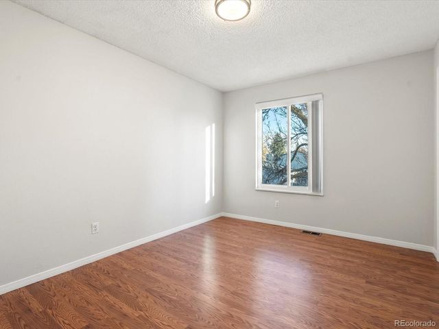 10815 W Alamo Place, Littleton, CO 80127