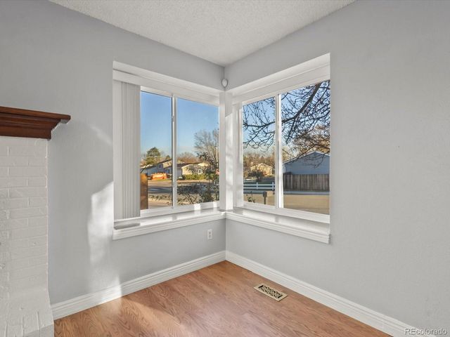 10815 W Alamo Place, Littleton, CO 80127