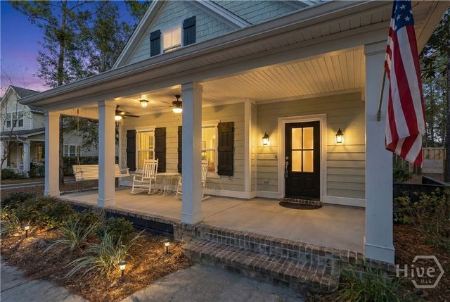 145 Blackjack Oak Drive E, Richmond Hill, GA 31324